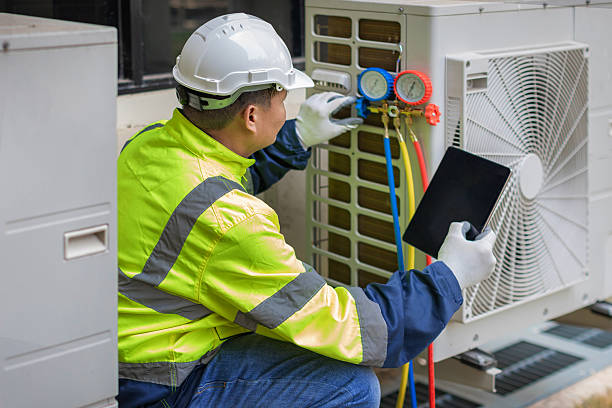 Professional Hvac technician working in Alpine, NJ